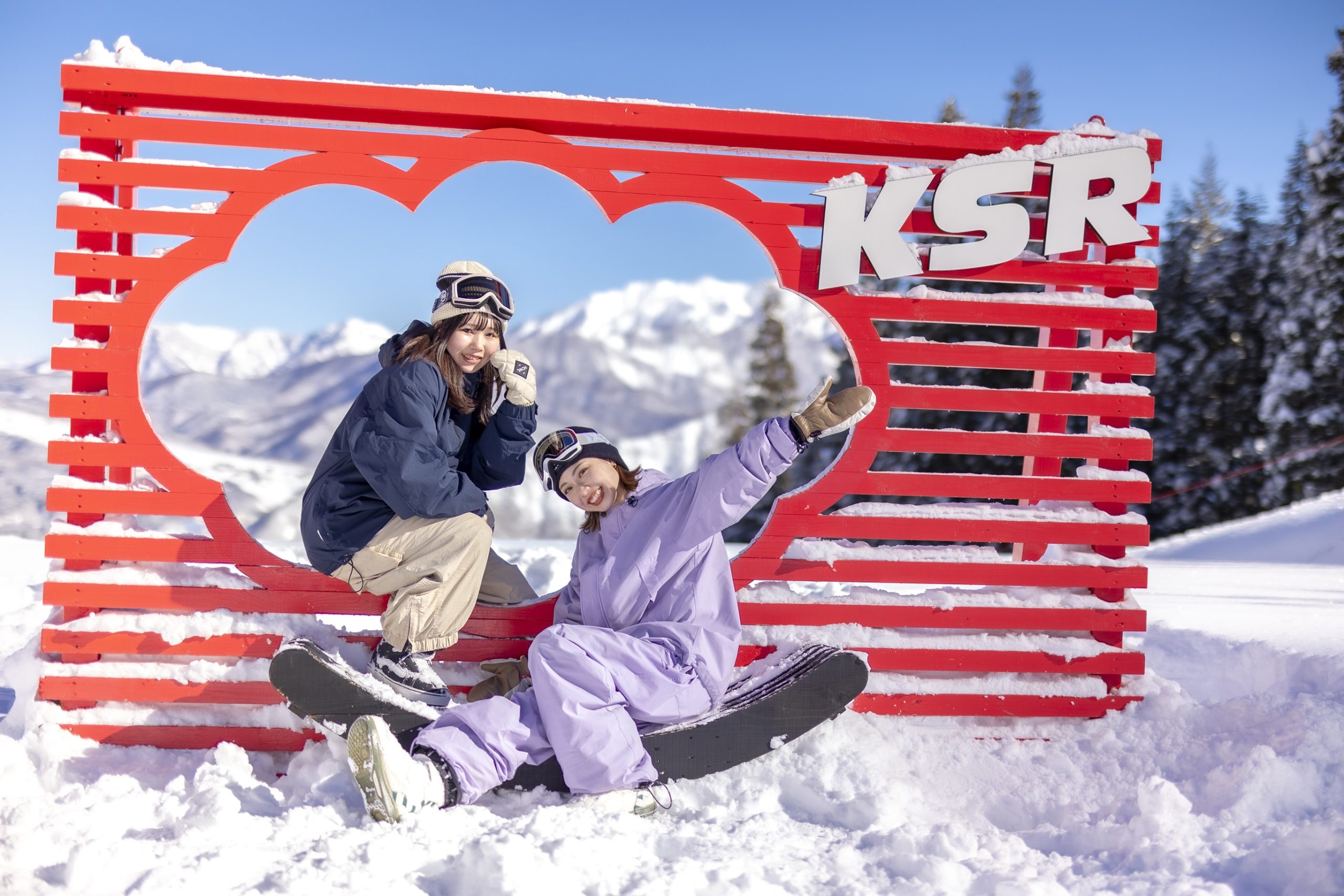 [週末限定。最終値下げ24時に取り消します。］KORUA 157 スノーボード 週末限定。最終値下げ24時に取り消します。］KORUA 157 スノーボード